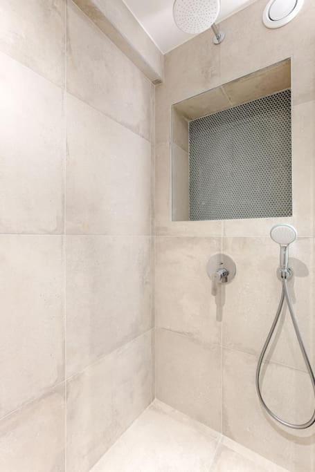 Ferienwohnung Mykeypers - Chic & Elegant Flat 2Br/6P- Republique Paris Exterior foto